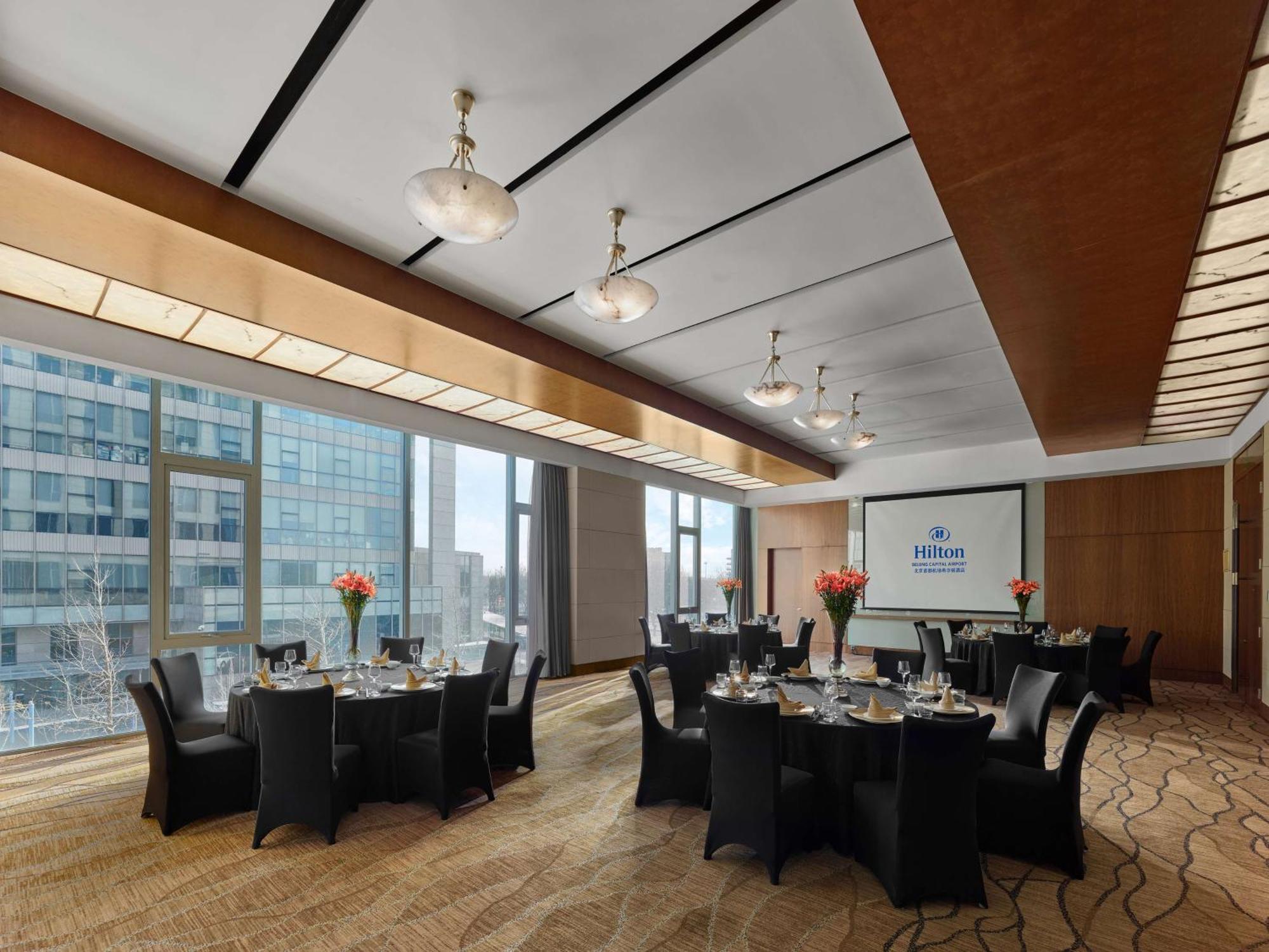 ฮิลตัน ปักกิ่ง แคปิตอล แอร์พอร์ต Hotel Shunyi ภายนอก รูปภาพ