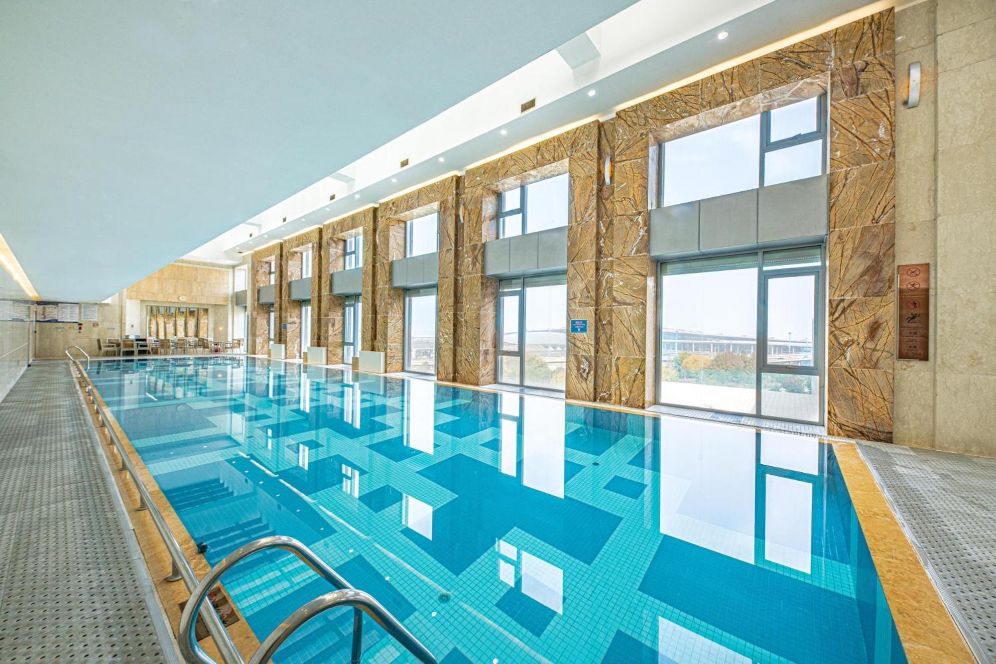 ฮิลตัน ปักกิ่ง แคปิตอล แอร์พอร์ต Hotel Shunyi ภายนอก รูปภาพ